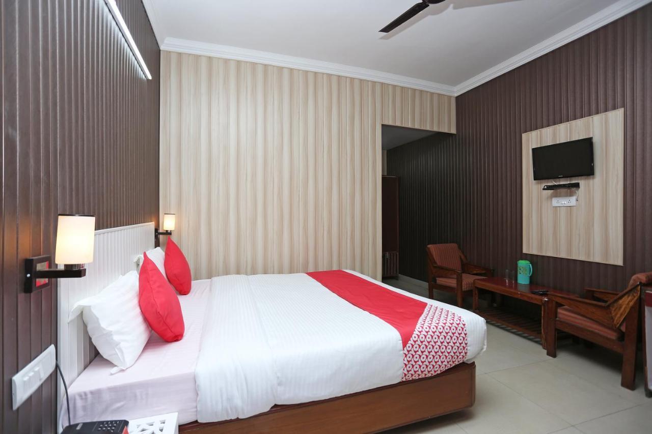 Oyo 8714 Hotel Amar Mussoorie Exteriér fotografie